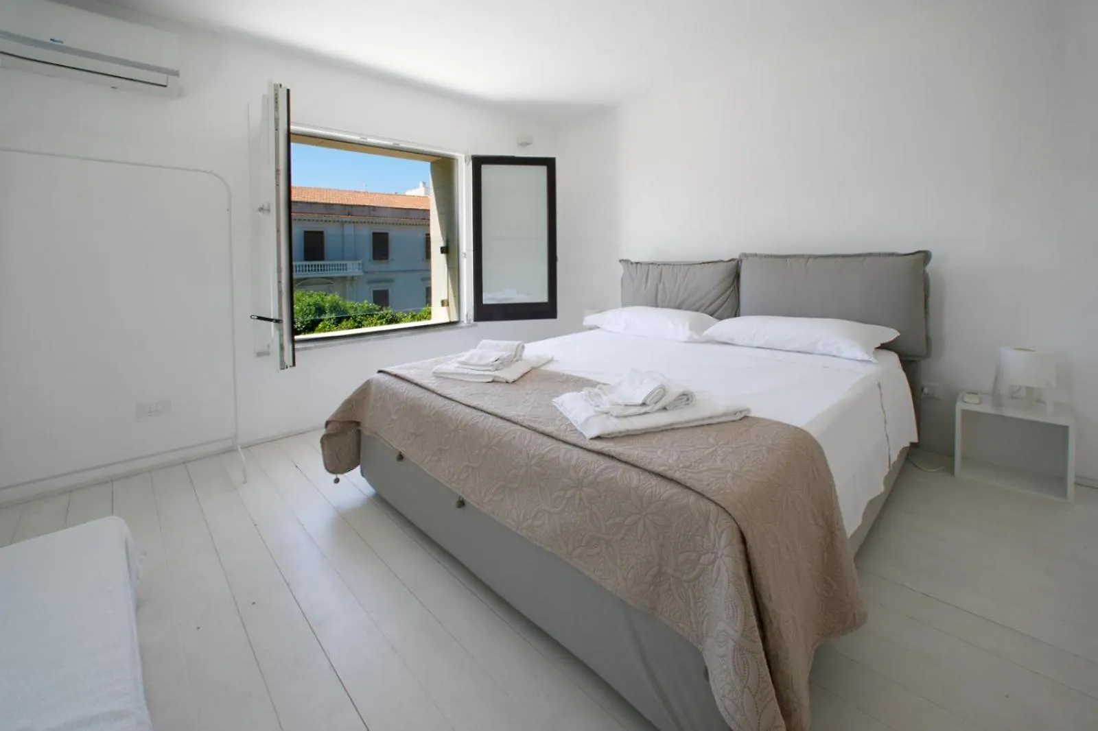 Scudaniglio Apartments Trapani Italy
